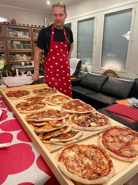 Pizzatohtori tekee pizzaa juhliin ja tapahtumiin